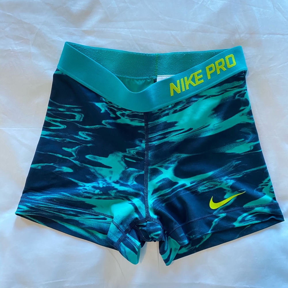 Nike pro dri fit spandex